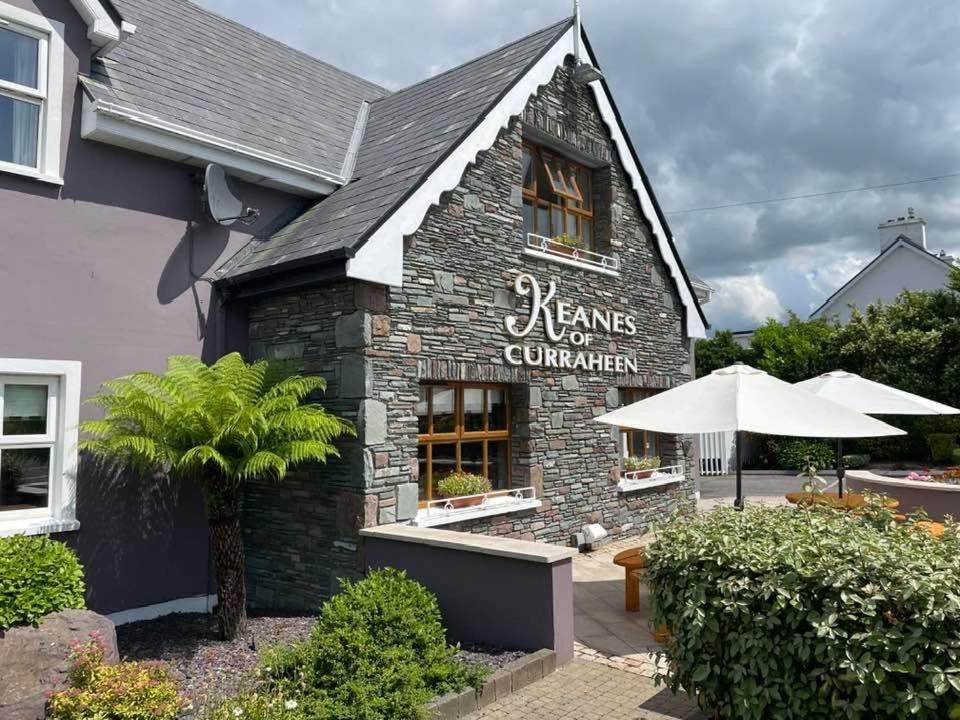 Keanes Of Curraheen, Bar, Restaurant & Accommodation トラリー エクステリア 写真